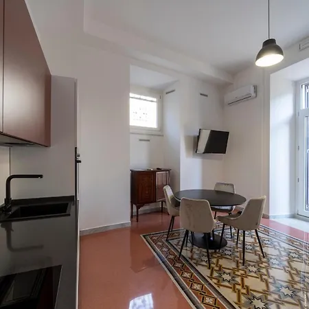Domus Aurea B&B And Suites-3